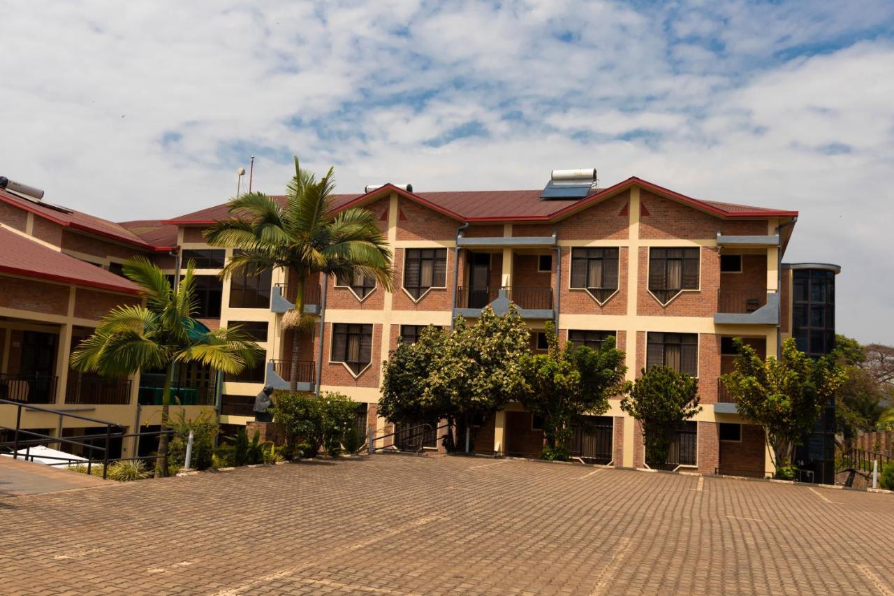 Centre Saint Vincent Pallotti Kigali Exterior photo