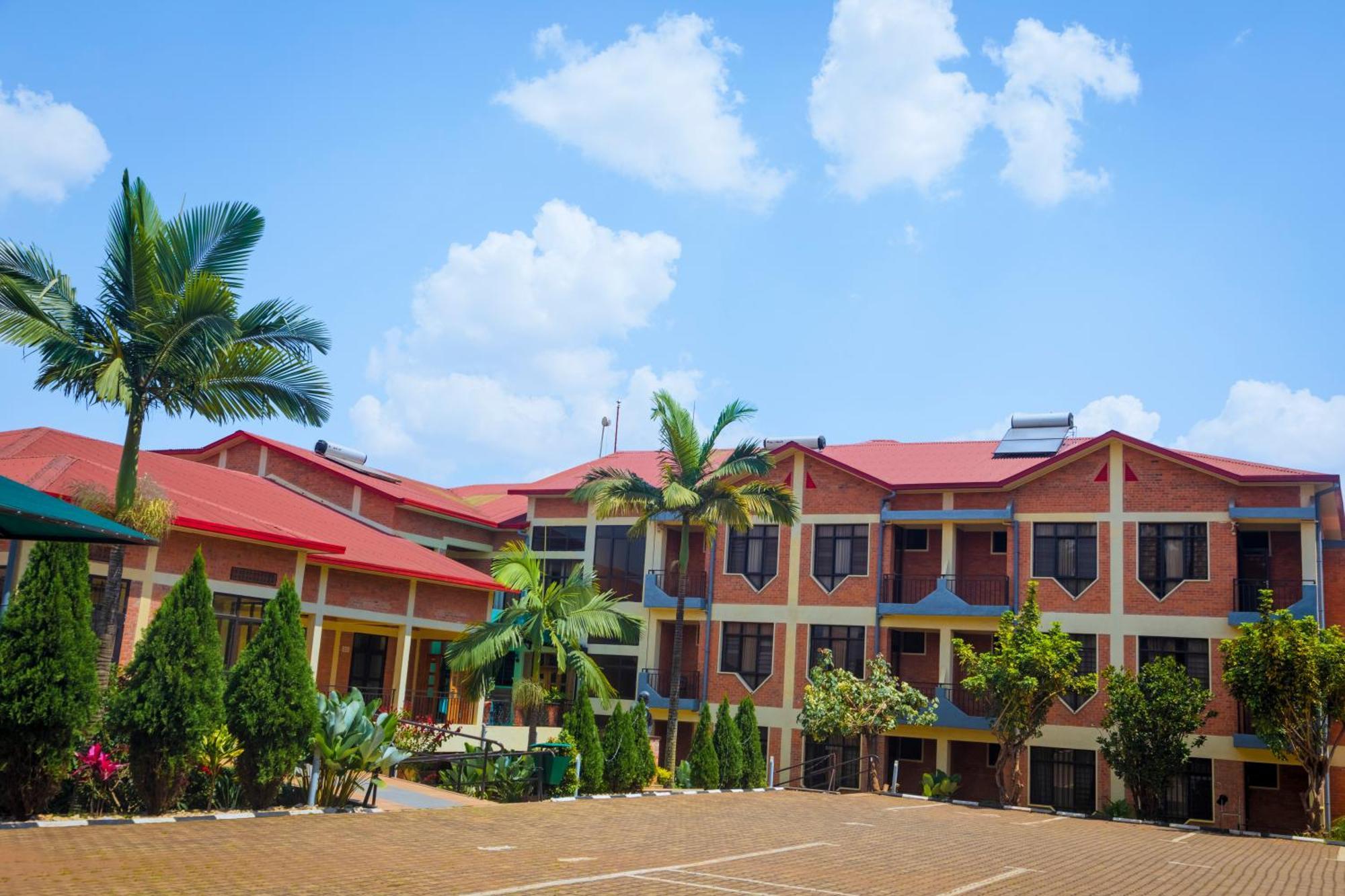 Centre Saint Vincent Pallotti Kigali Exterior photo
